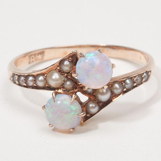 wedding ring with pearls and diamonds