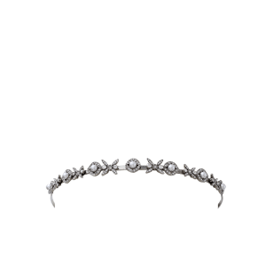 pearl embellished accessories
