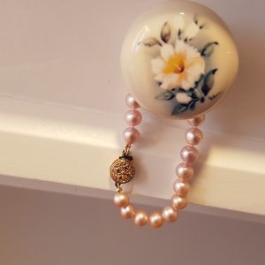 pearl anniversary gift ideas