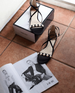 summer sandals with pearls