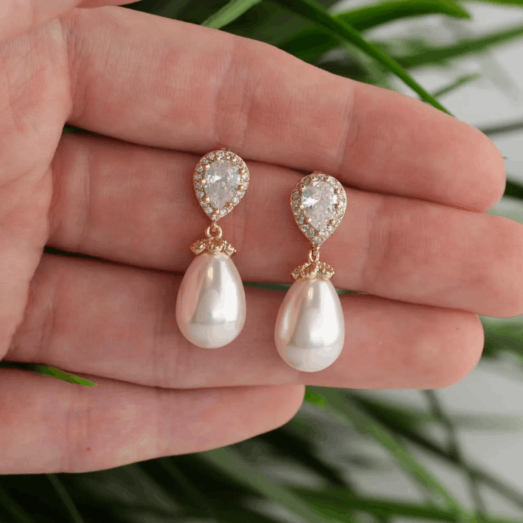 00. pearlsonly-blog-204-feature-image-pearlonly - pearl wedding earrings - Pearls Jewelry - pearlsonly