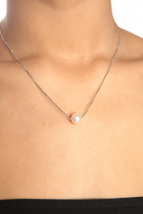 10.5-11mm AAAA Quality Freshwater Cultured Pearl Pendant in White