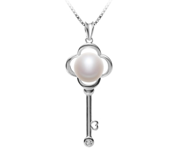 8-9mm AAA Quality Freshwater Cultured Pearl Pendant in Key White 8-9mm AAA Quality Freshwater Cultured Pearl Pendant in Key White