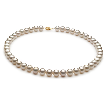 8.5-9mm AA Quality Freshwater Cultured Pearl Necklace in White 8.5-9mm AA Quality Freshwater Cultured Pearl Necklace in White