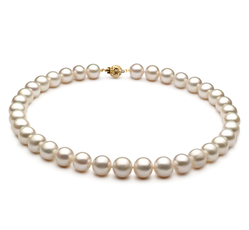 10-11mm AA Quality Freshwater Cultured Pearl Necklace in White 10-11mm AA Quality Freshwater Cultured Pearl Necklace in White