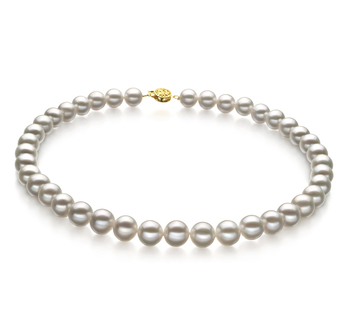 9-10mm AAA Quality Freshwater Cultured Pearl Necklace in White 9-10mm AAA Quality Freshwater Cultured Pearl Necklace in White