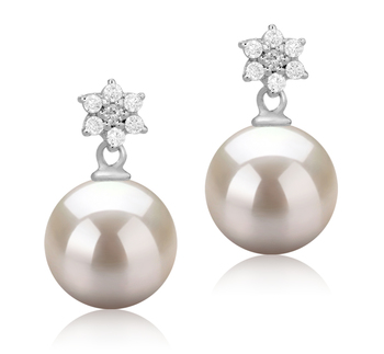 8-9mm AAAA Quality Freshwater Cultured Pearl Earring Pair in Wilma White 8-9mm AAAA Quality Freshwater Cultured Pearl Earring Pair in Wilma White