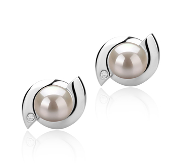 6-7mm AAAA Quality Freshwater Cultured Pearl Earring Pair in Zorina White 6-7mm AAAA Quality Freshwater Cultured Pearl Earring Pair in Zorina White