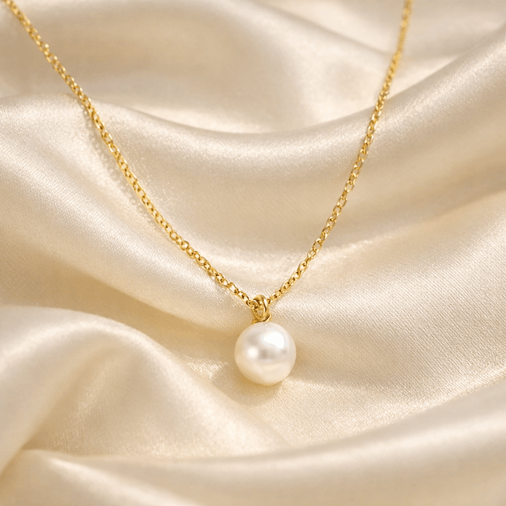 pearlsonly-blog-112-feature-image-pearl - gold necklace with pearl pendant - Pearls Jewelry - pearlsonly